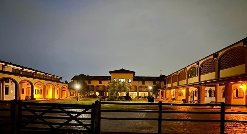 Agriturismo Il Boschetto Ornago Luaran gambar