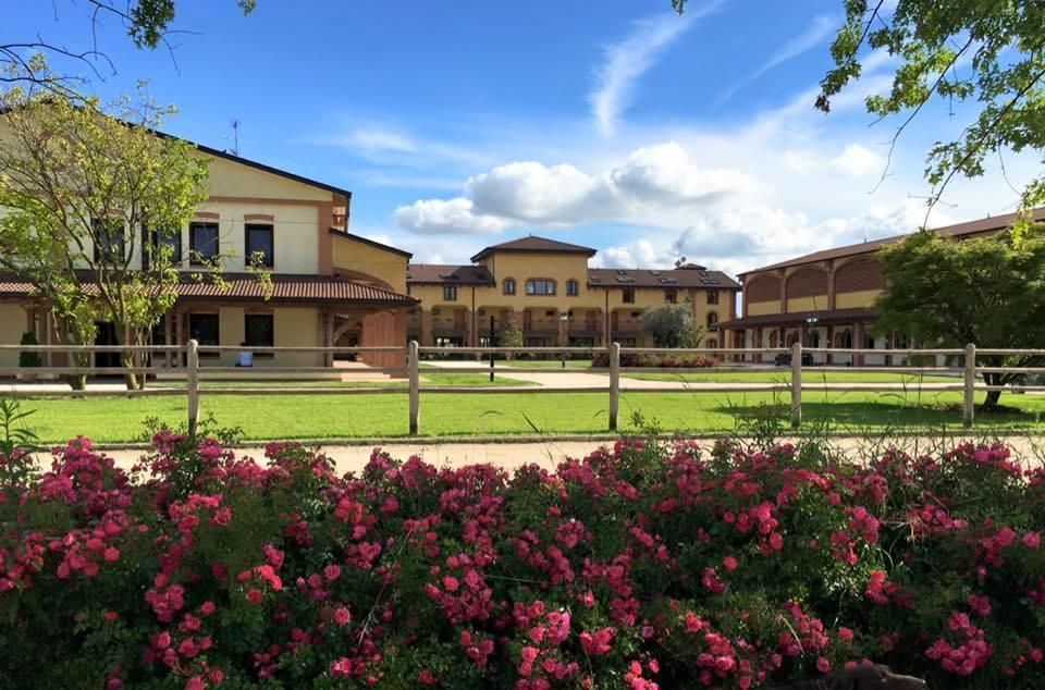 Agriturismo Il Boschetto Ornago Luaran gambar